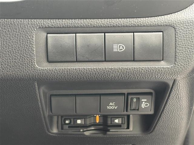 Toyota AQUA 2022 8274104-7