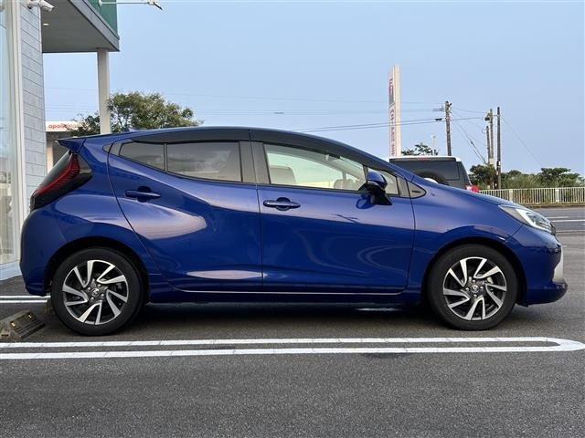 Toyota AQUA 2021 8274117-22