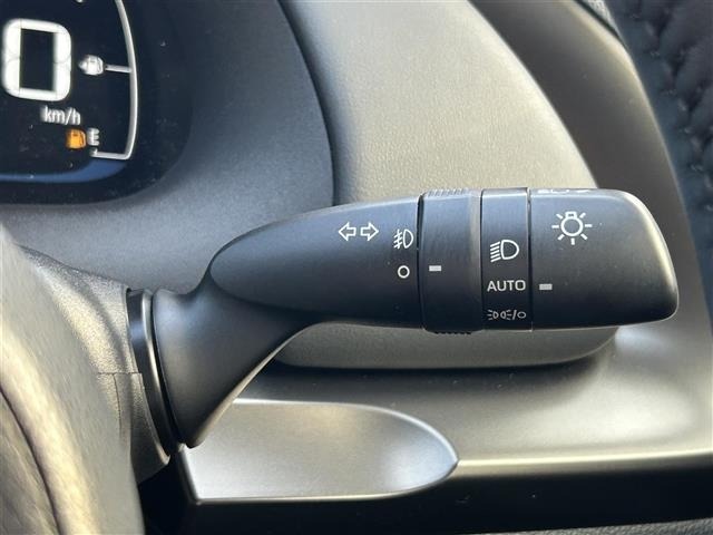 Toyota AQUA 2021 8274117-5