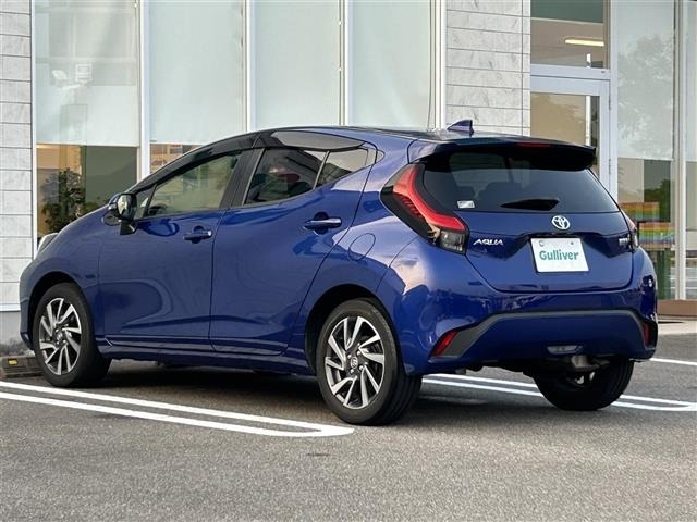Toyota AQUA 2021 8274117-6