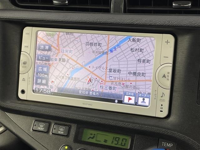 Toyota AQUA 2014 8274154-13