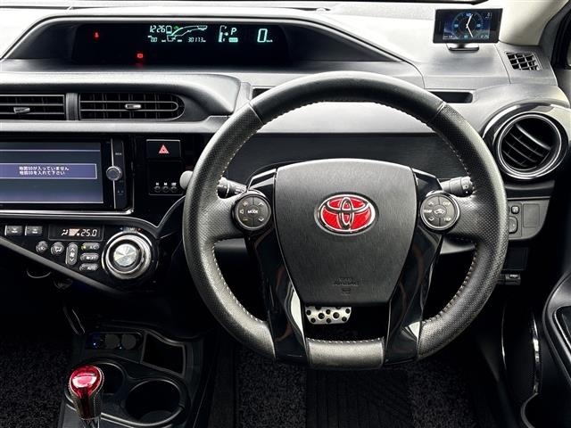 Toyota AQUA 2014 8274155-15