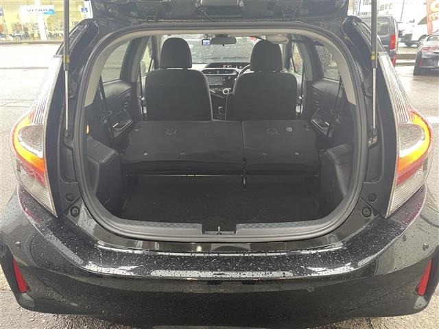 Toyota AQUA 2018 8274156-13