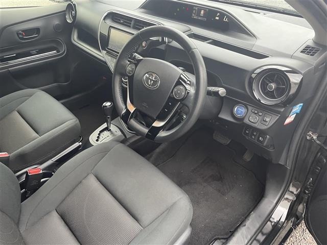 Toyota AQUA 2018 8274156-16