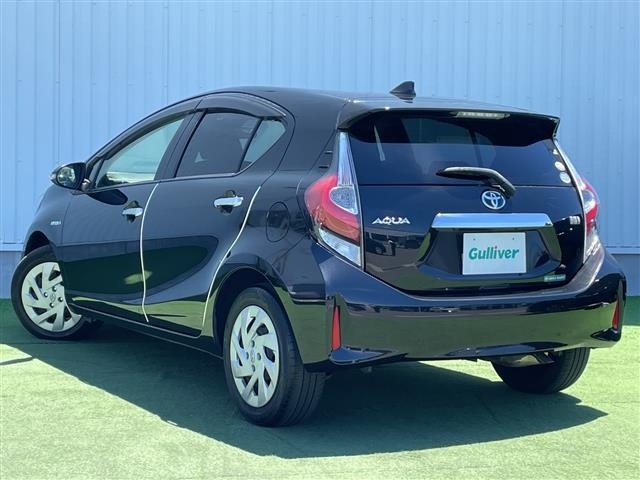 Toyota AQUA 2018 8274163-13