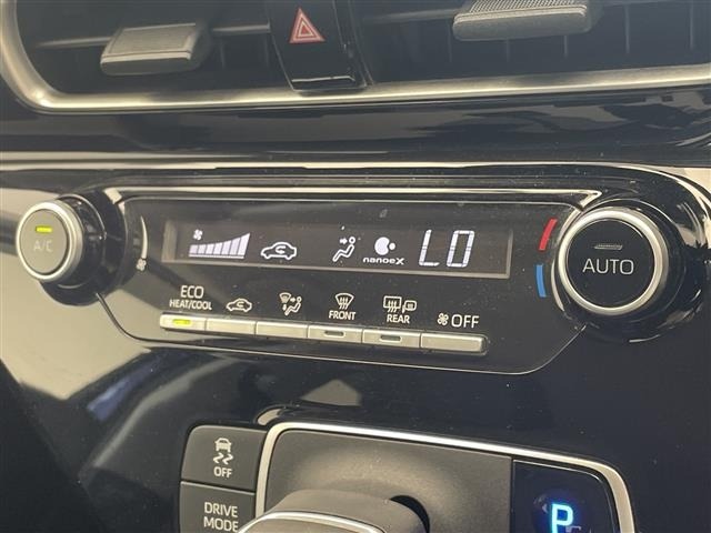 Toyota AQUA 2023 8274172-5