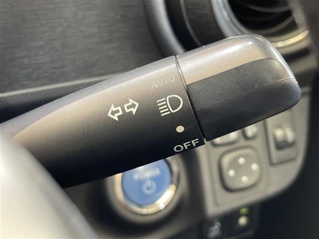 Toyota AQUA 2014 8274183-18