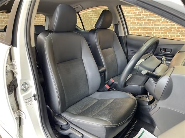Toyota AQUA 2014 8274183-9