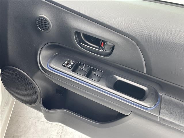 Toyota AQUA 2015 8274186-11