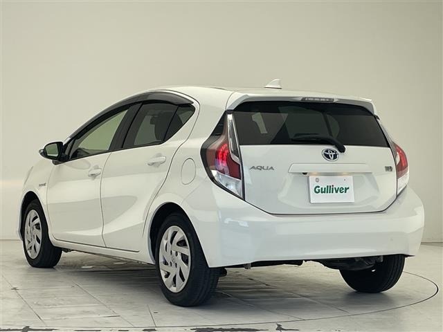 Toyota AQUA 2015 8274186-14