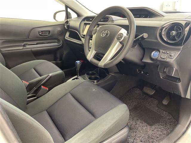 Toyota AQUA 2015 8274186-23