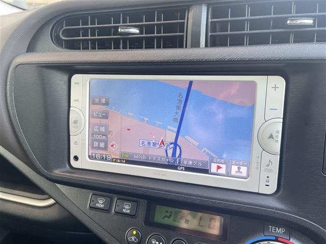 Toyota AQUA 2013 8274187-16