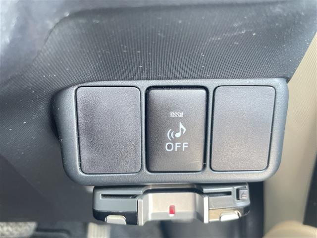 Toyota AQUA 2013 8274187-18