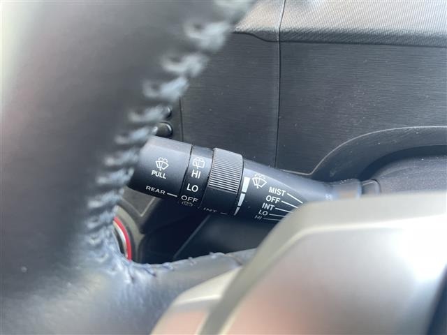 Toyota AQUA 2013 8274187-6