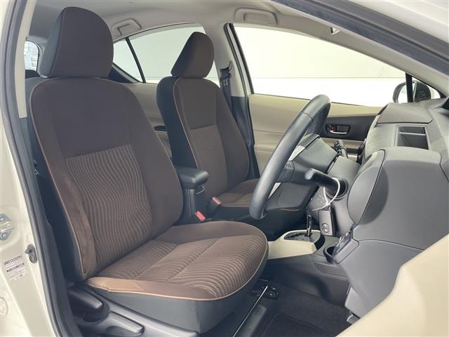 Toyota AQUA 2013 8274188-10