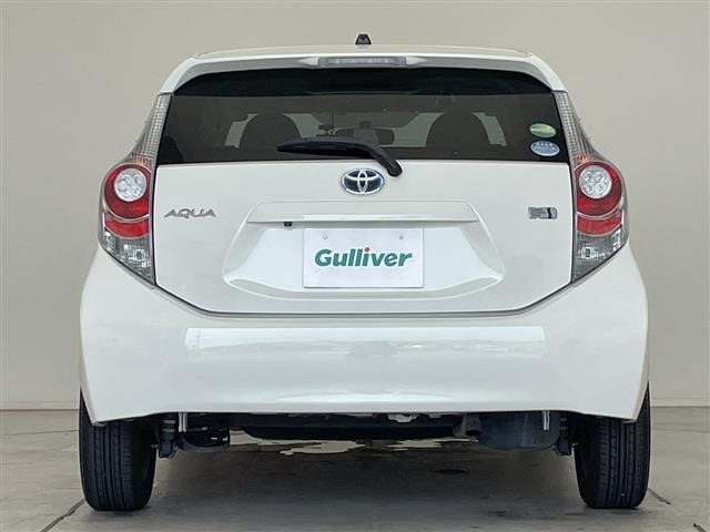 Toyota AQUA 2013 8274188-13