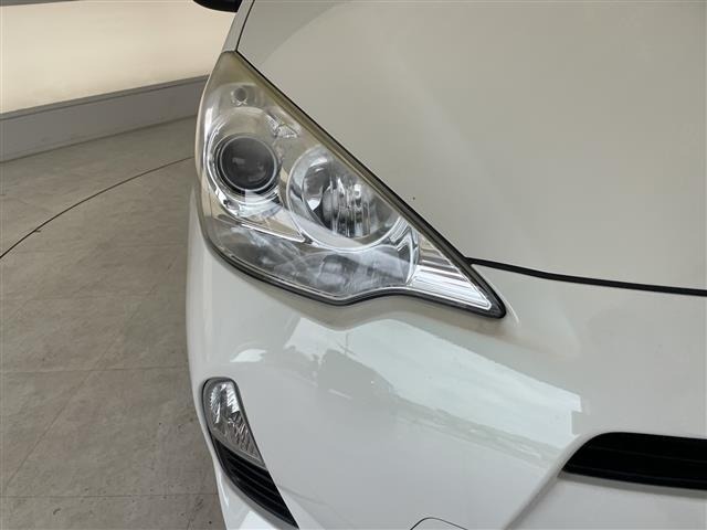 Toyota AQUA 2013 8274188-9