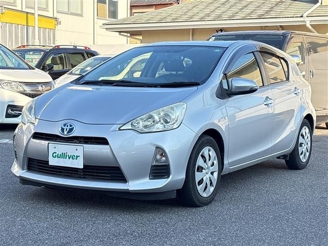 Toyota AQUA 2013 8274195-21
