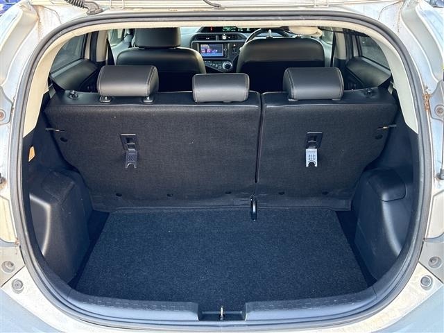 Toyota AQUA 2013 8274195-7