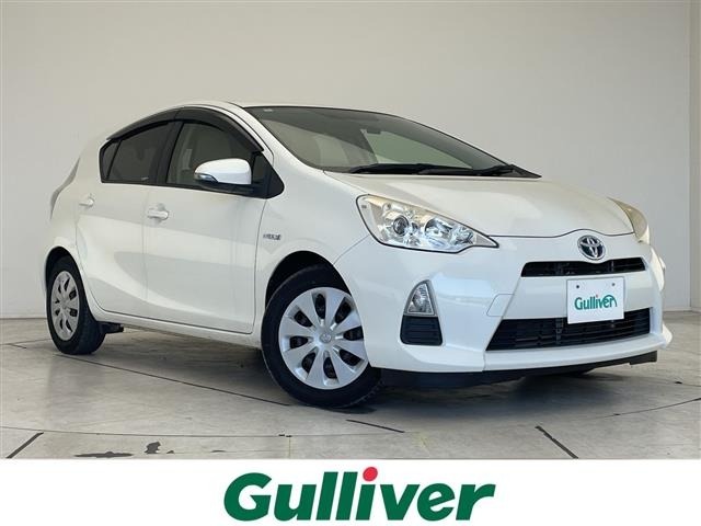 Toyota AQUA 2013 8274196-0