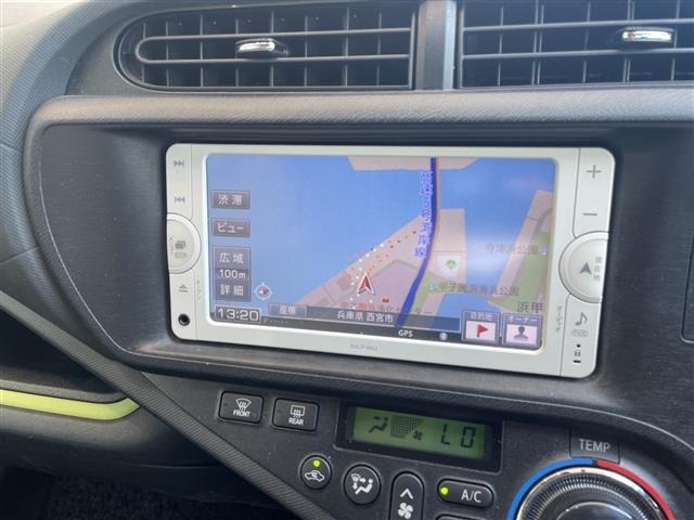 Toyota AQUA 2013 8274196-16