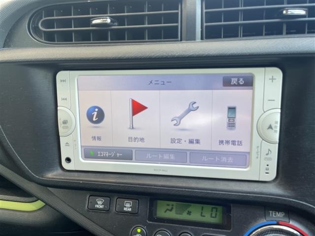 Toyota AQUA 2013 8274196-17