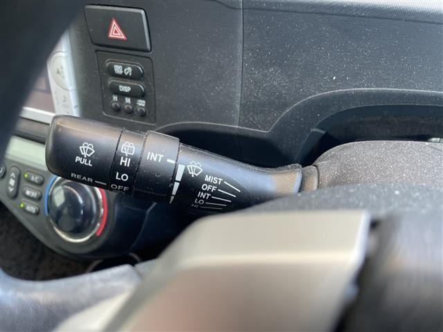 Toyota AQUA 2013 8274196-6