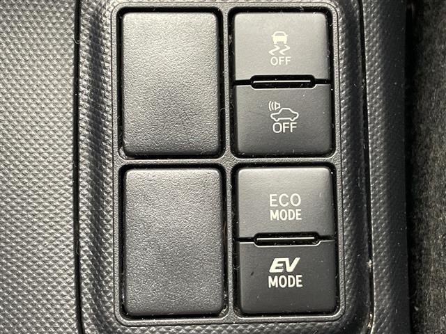 Toyota AQUA 2016 8274211-1