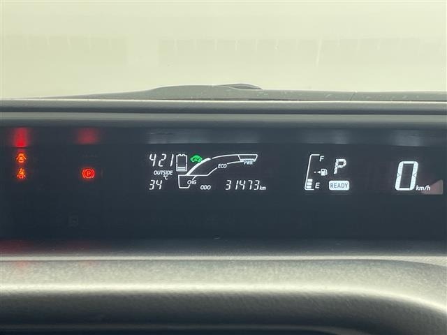 Toyota AQUA 2016 8274211-11