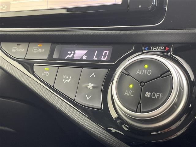 Toyota AQUA 2016 8274211-12