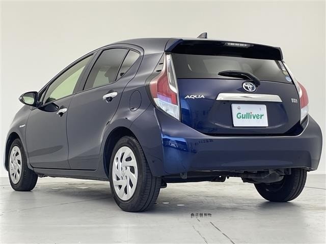 Toyota AQUA 2016 8274211-13