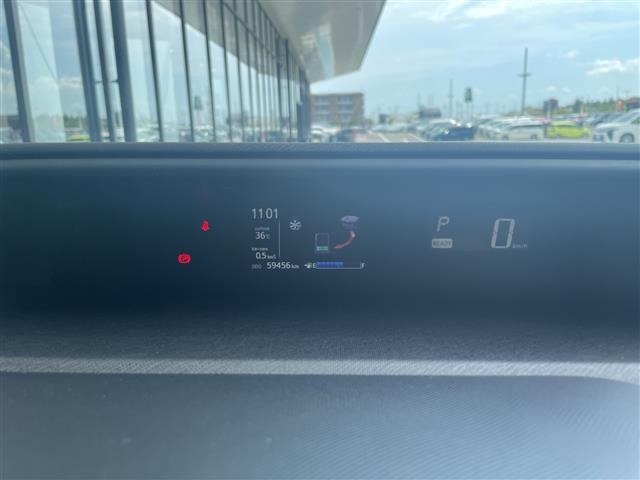 Toyota AQUA 2017 8274222-5