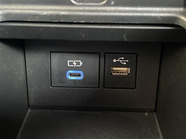 Toyota AQUA 2021 8274223-1