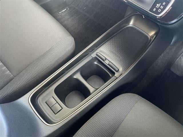 Toyota AQUA 2021 8274223-9