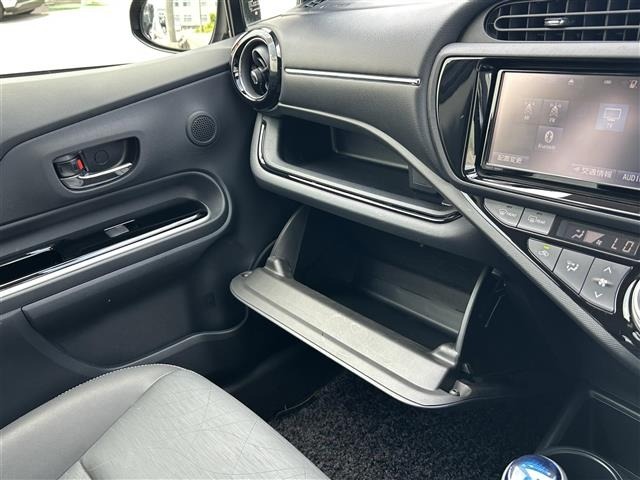 Toyota AQUA 2017 8274252-10