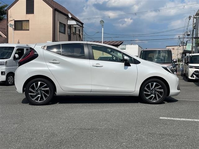 Toyota AQUA 2021 8274253-1