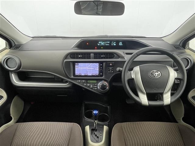 Toyota AQUA 2013 8274257-16