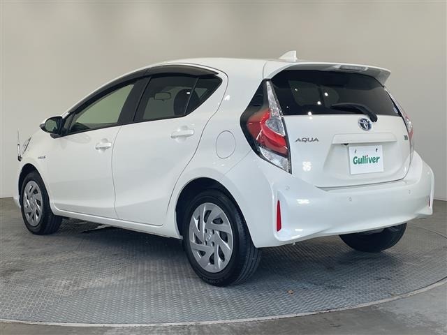Toyota AQUA 2018 8274258-13