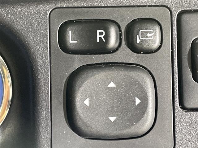 Toyota AQUA 2016 8274265-23