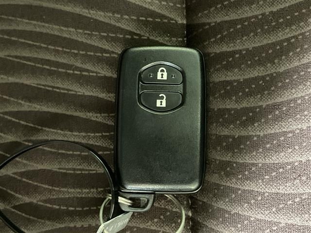 Toyota AQUA 2016 8274265-6