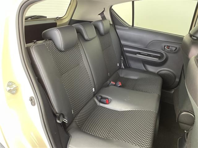 Toyota AQUA 2019 8274272-4