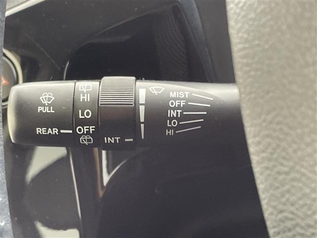 Toyota AQUA 2019 8274272-8