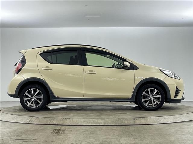 Toyota AQUA 2017 8274274-12