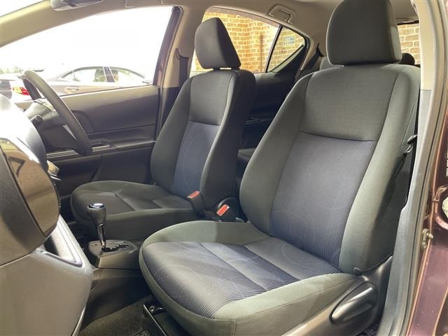 Toyota AQUA 2015 8274298-10
