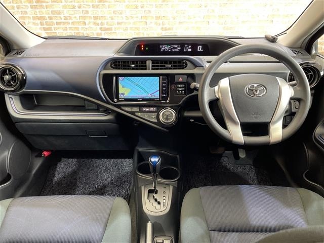 Toyota AQUA 2015 8274298-14