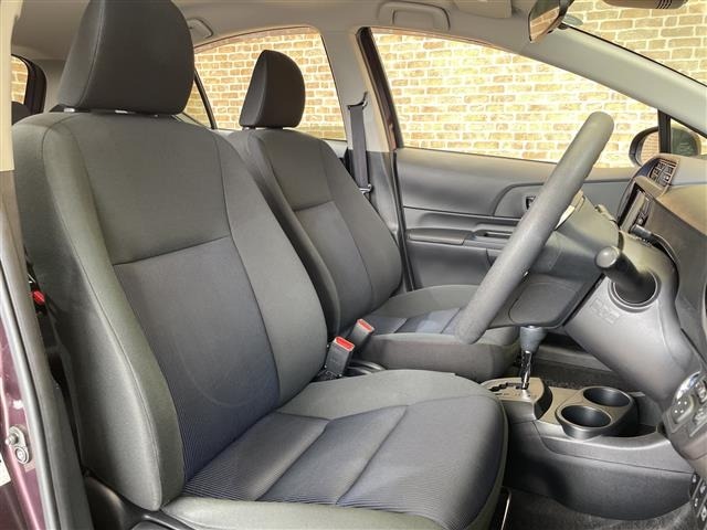 Toyota AQUA 2015 8274298-9