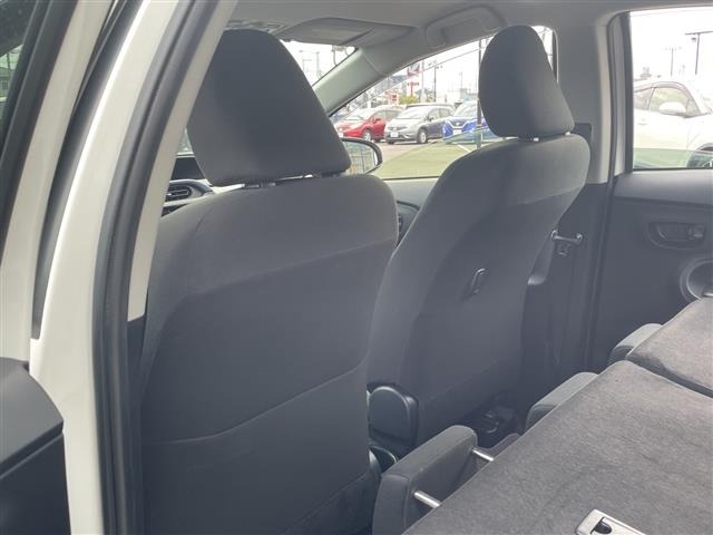 Toyota AQUA 2016 8274301-4