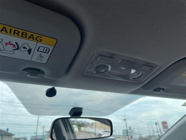 Toyota AQUA 2016 8274301-9