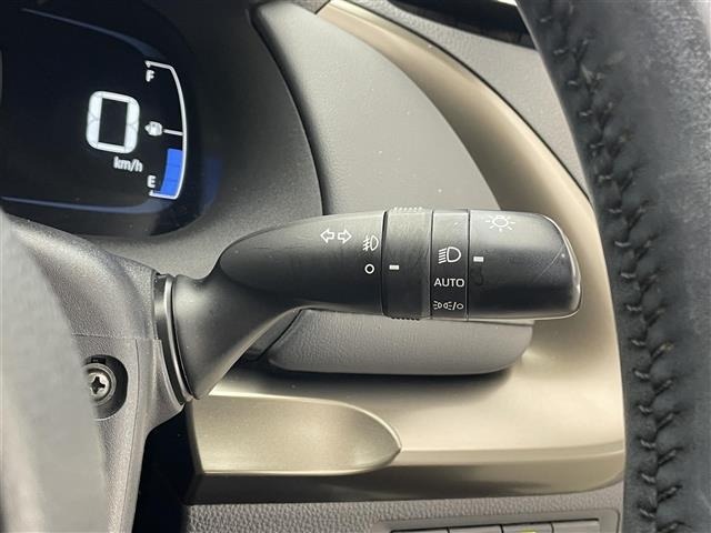 Toyota AQUA 2021 8274311-10