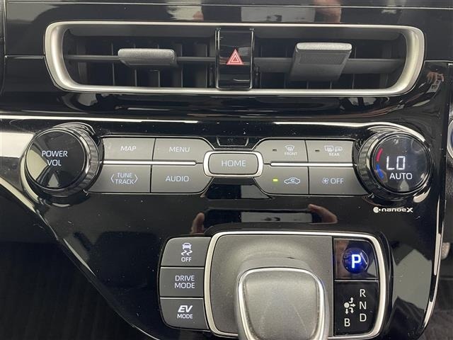 Toyota AQUA 2021 8274311-11